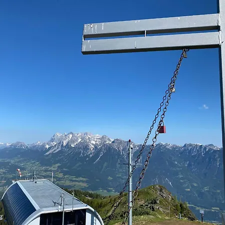 Maria - By Mynests *